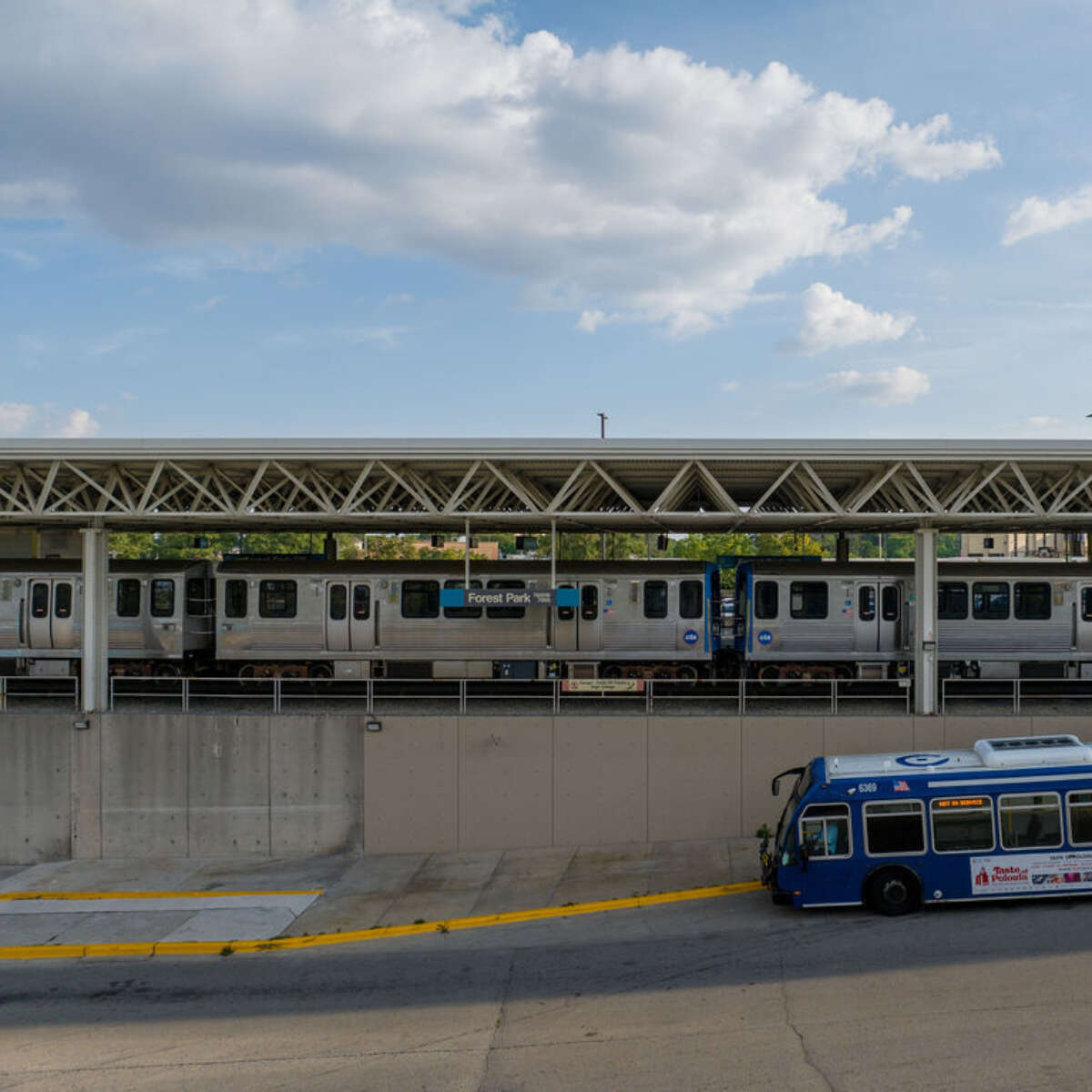 SUMMER 2026

NITA IMAGE LIBRARY

INTERMODAL FOREST PARK TRANSIT CENTER PACE AND CTA