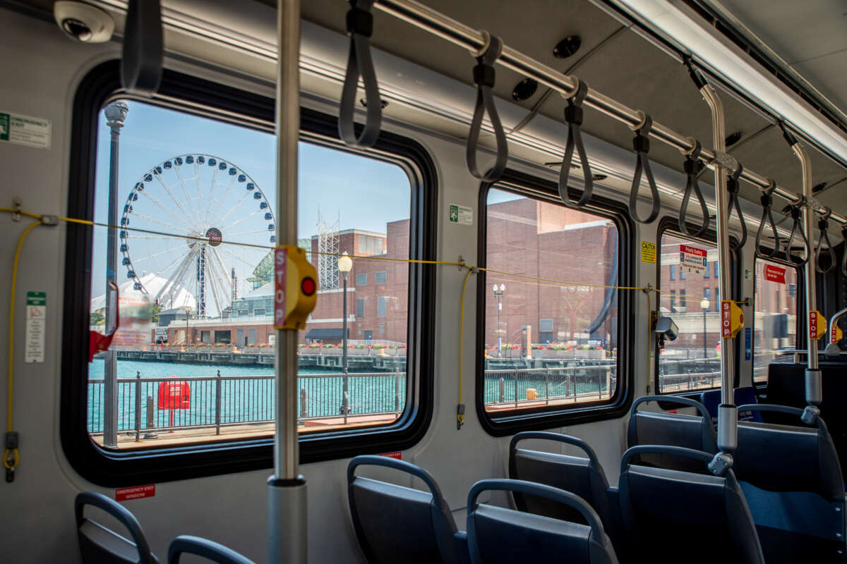 Navy Pier Bus Turnaround Emply CTA bus 0363